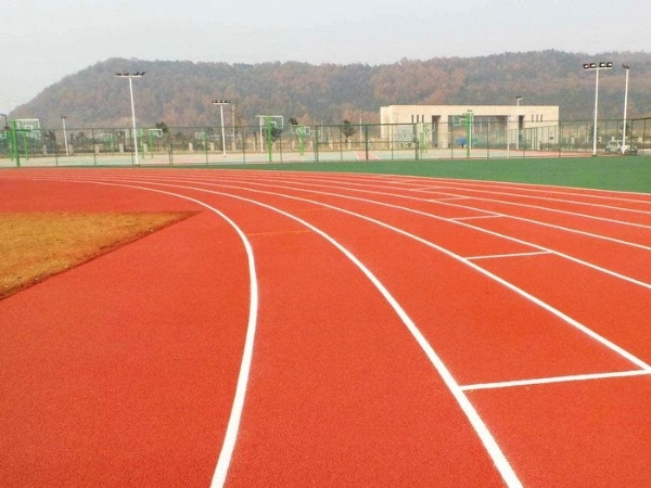 济宁塑胶跑道_菏泽塑胶跑道_济宁篮球场施工专业团队